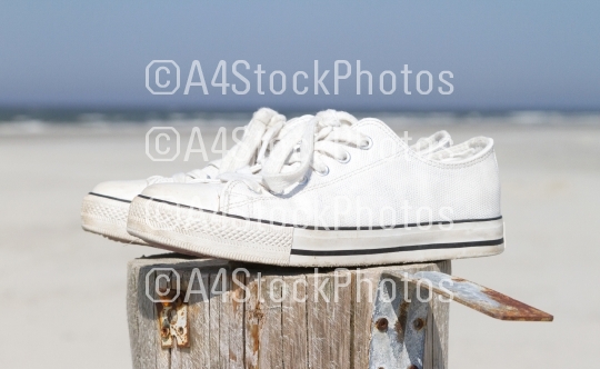 White sneaker shoes - At the beach
